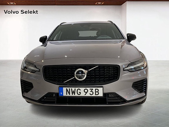 Volvo V60 8 of 14