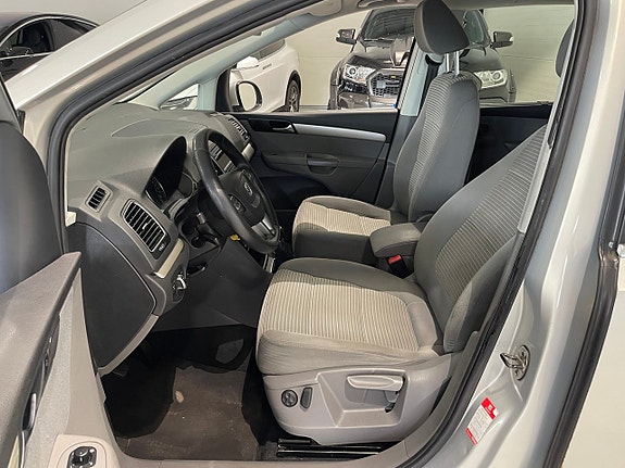 Seat Alhambra 8 of 22