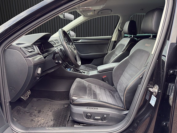 Skoda Superb Scout 10 of 23