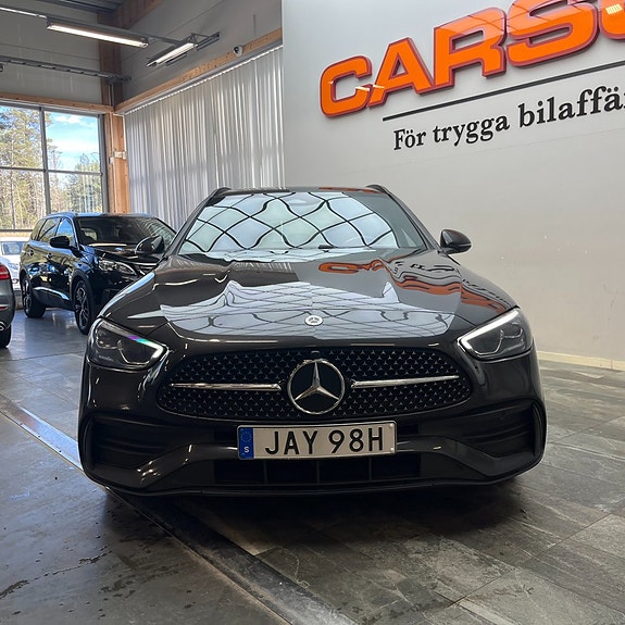 Mercedes-Benz C300 de 6 of 14