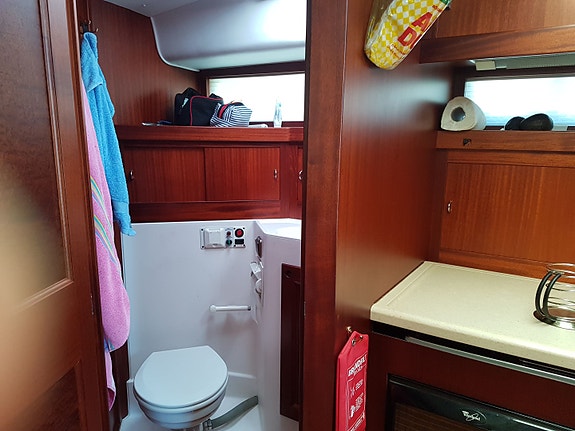 STOREBRO ROYAL CRUISER 395 BISCAY – 2000 12 of 14