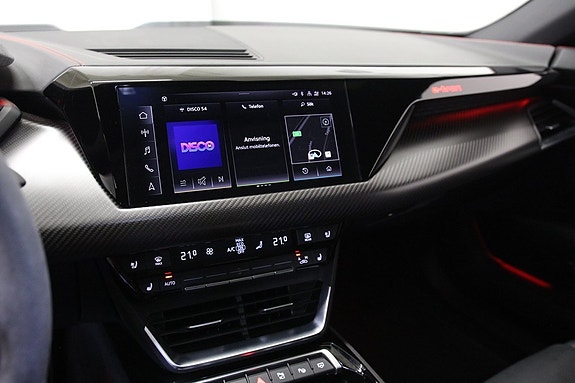 Audi e-tron 11 of 30