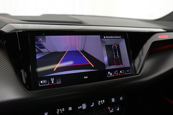 Audi e-tron 27 of 30