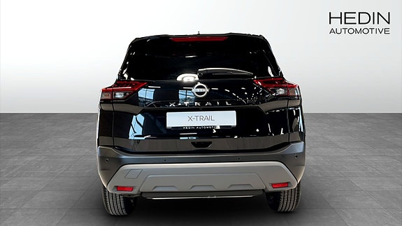Nissan X-Trail 7 of 13