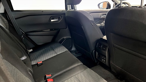 Nissan X-Trail 5 of 13