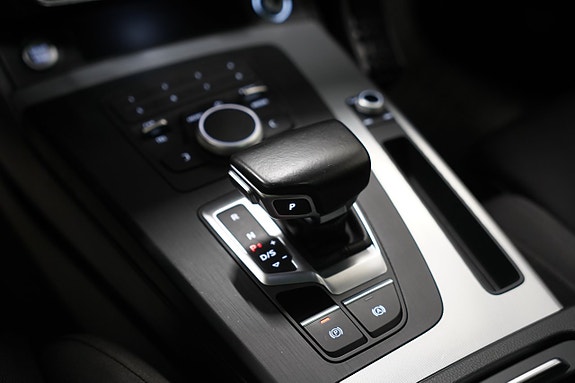 Audi Q5 13 of 21