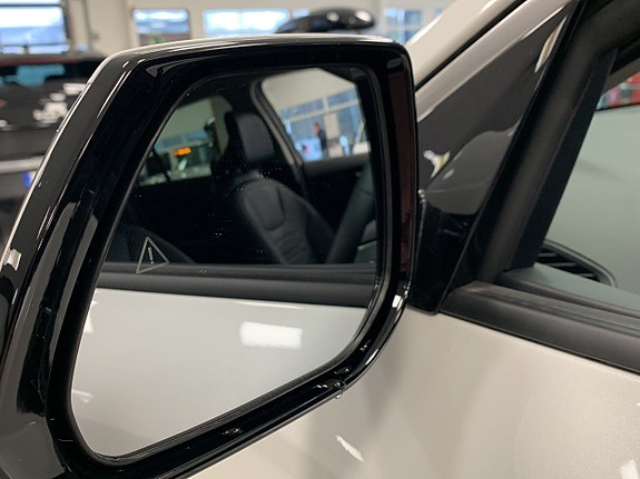 Kia Niro 23 of 23