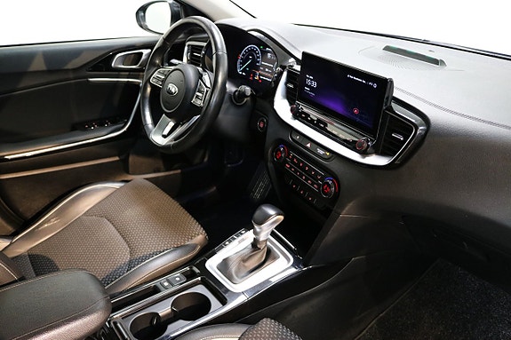 Kia XCeed 15 of 25