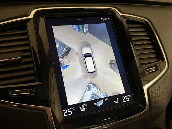 Volvo XC90 22 of 29