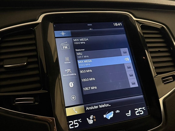 Volvo XC90 17 of 29