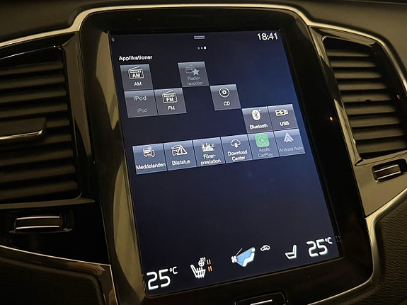 Volvo XC90 18 of 29
