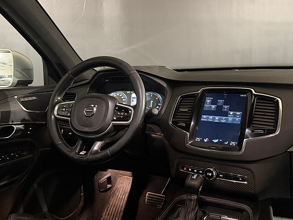 Volvo XC90 9 of 29