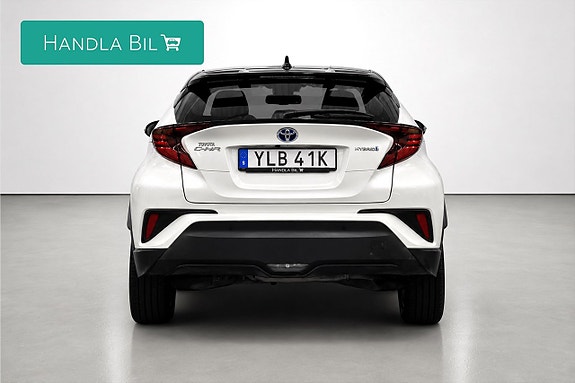 Toyota C-HR 6 of 18