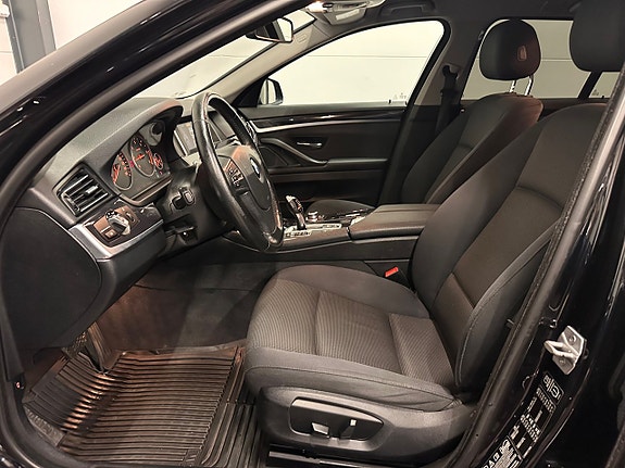 BMW 520d 23 of 28