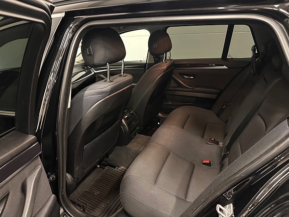BMW 520d 28 of 28