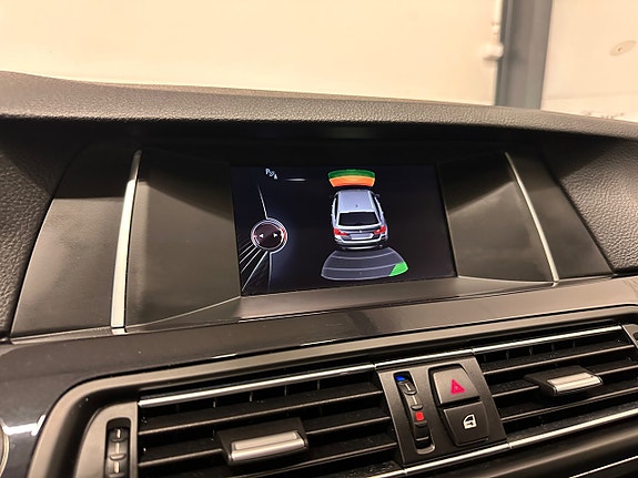BMW 520d 14 of 28