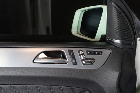 Mercedes-Benz GLE350 d 16 of 20
