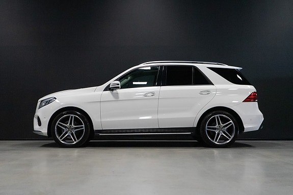 Mercedes-Benz GLE350 d 2 of 5