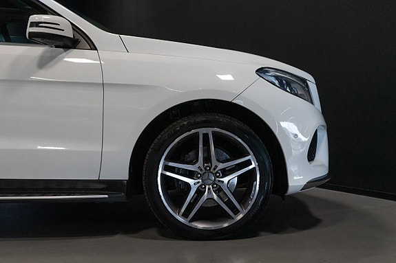 Mercedes-Benz GLE350 d 9 of 20