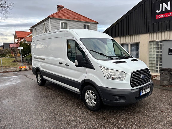 Ford Transit 2 of 5
