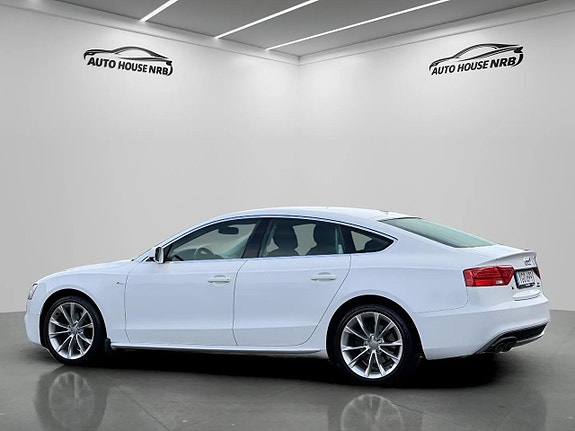 Audi A5 7 of 23