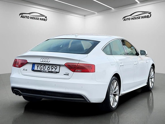 Audi A5 9 of 23