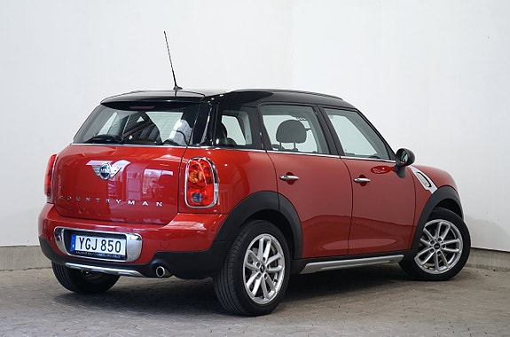 MINI Countryman Cooper 4 of 5