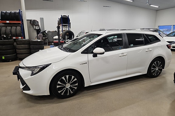 Toyota Corolla 8 of 16