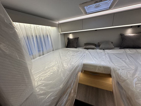 Adria MATRIX AXESS 670 SL 13 of 19
