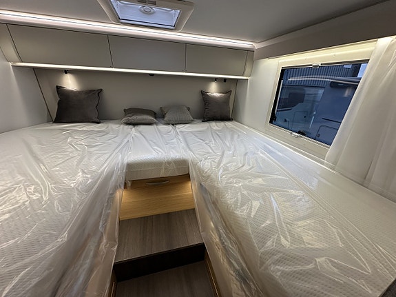 Adria MATRIX AXESS 670 SL 12 of 19