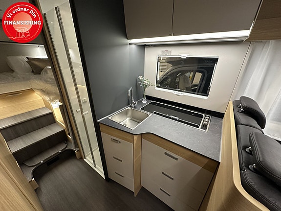 Adria MATRIX AXESS 670 SL 10 of 19