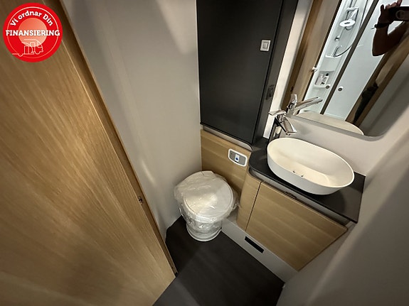 Adria MATRIX AXESS 670 SL 14 of 19