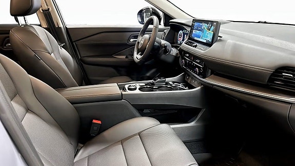 Nissan X-Trail 5 of 7