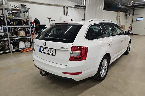 Skoda Octavia 5 of 5