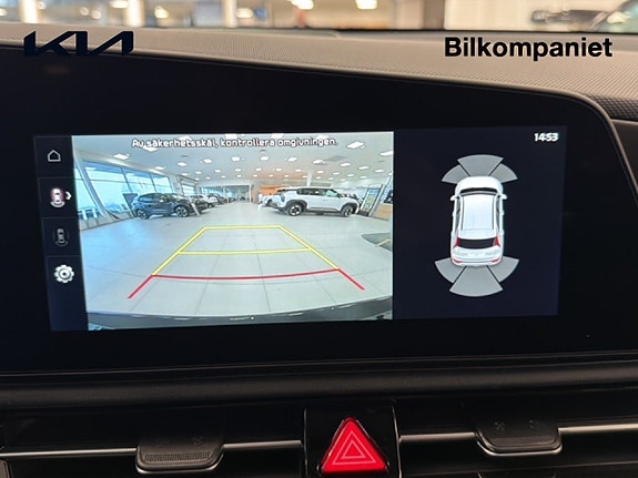 Kia Niro 11 of 24