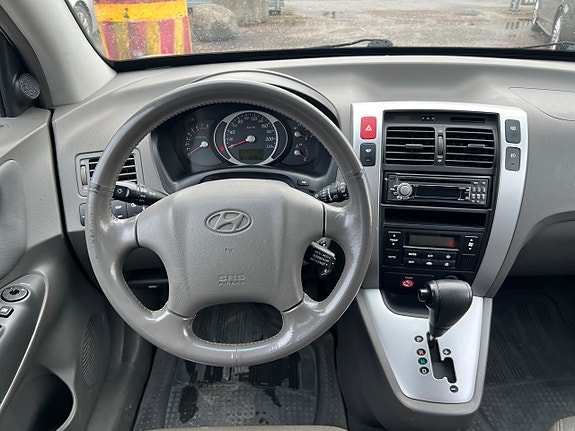 Hyundai Tucson 6 of 16