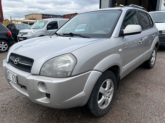 Hyundai Tucson 3 of 5