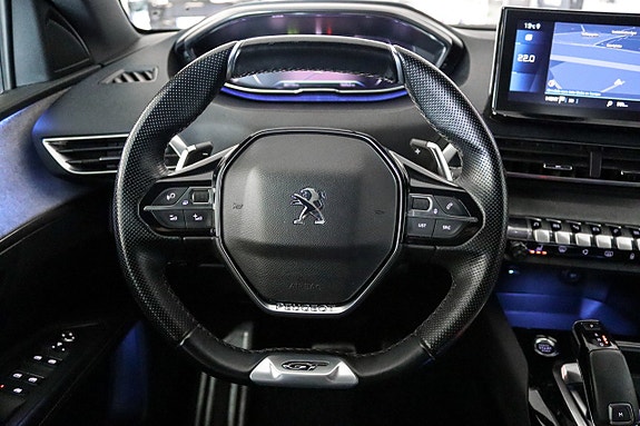 Peugeot 3008 11 of 17