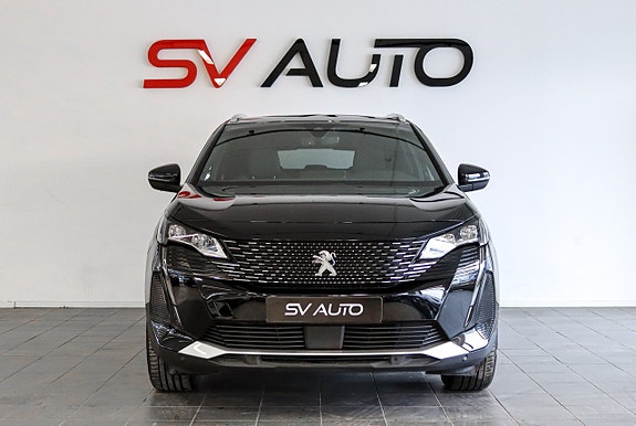 Peugeot 3008 2 of 5