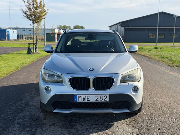 BMW X1 2 of 18