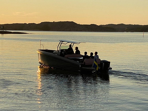 Delta T26  Grå Gelcoat – Evinrude G2 300   -2020 12 of 12