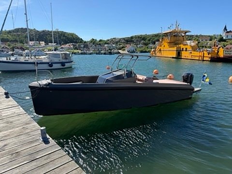 Delta T26  Grå Gelcoat – Evinrude G2 300   -2020 2 of 12