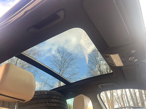 Volkswagen Touareg 9 of 9