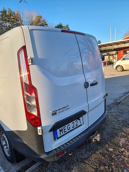 Ford Transit Custom 7 of 8