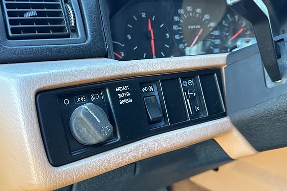 Volvo 940 15 of 22