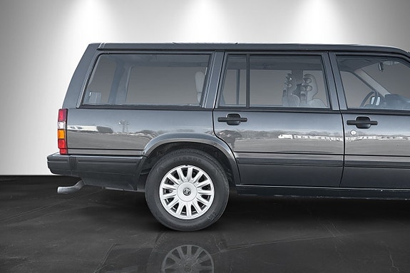 Volvo 940 6 of 22