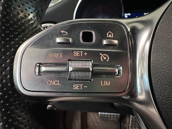 Mercedes-Benz C200 d 21 of 26