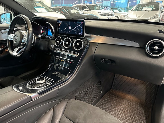Mercedes-Benz C200 d 23 of 26
