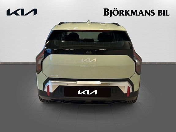 Kia EV3 5 of 5
