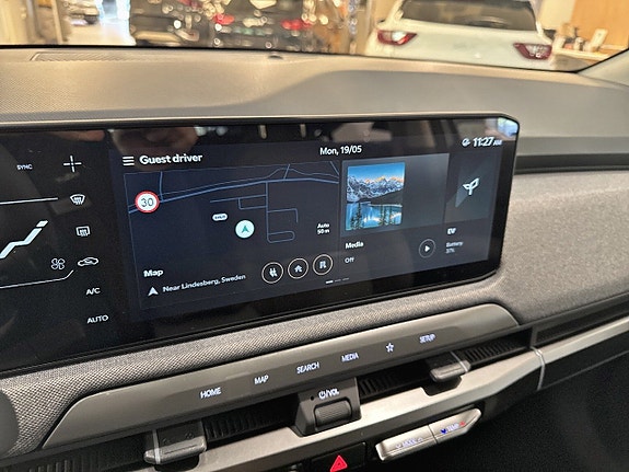 Kia EV3 13 of 14
